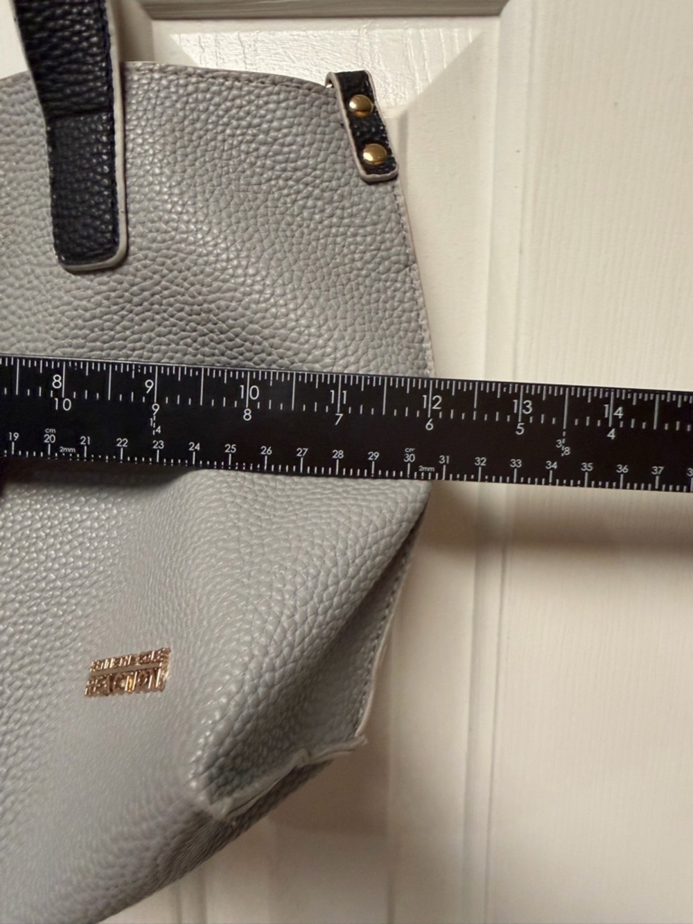 Kenneth Cole Reaction pebbled faux leather tote bag - Picture 9 of 10